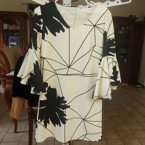 Elegant Black and White Geometric Dress